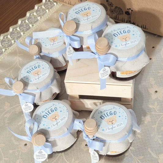 Bomboniera vasetto miele con spargimiele e tag orsetto - EventiDecor