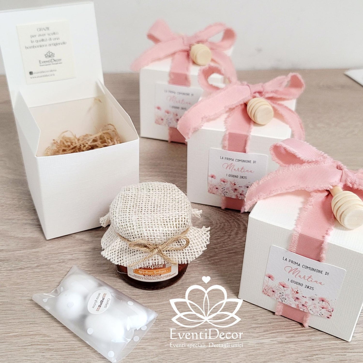 Bomboniera con miele e spargimiele rosa cipria e fiorellini - EventiDecor