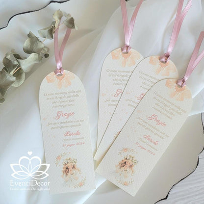 Segnaposto segnalibro grafica bimba e rose con frase